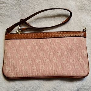 Dooney & Bourke Wristlet